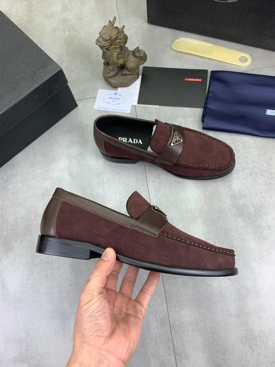 Men's men's shoes P560 new style 💰 💎💎💎 water-dyed cow lining original order quality PRADA —🆘.Prada original order purchasing, high-end business leather shoes, fabric: imported from Italy calfskin ➕ water-dyed cow lining / cowhide lining ➕ special original outsole, fine workmanship, real thing ^_^ Photographed 🎬size: 38-45